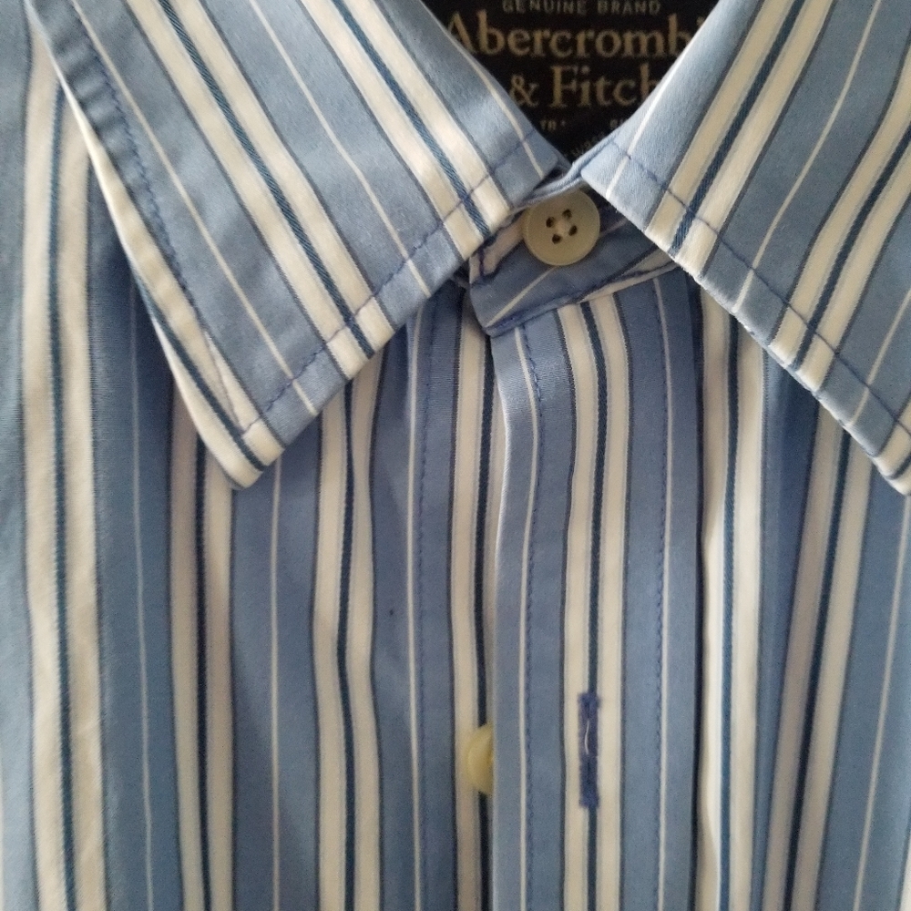 Mens Muscle Fit button up